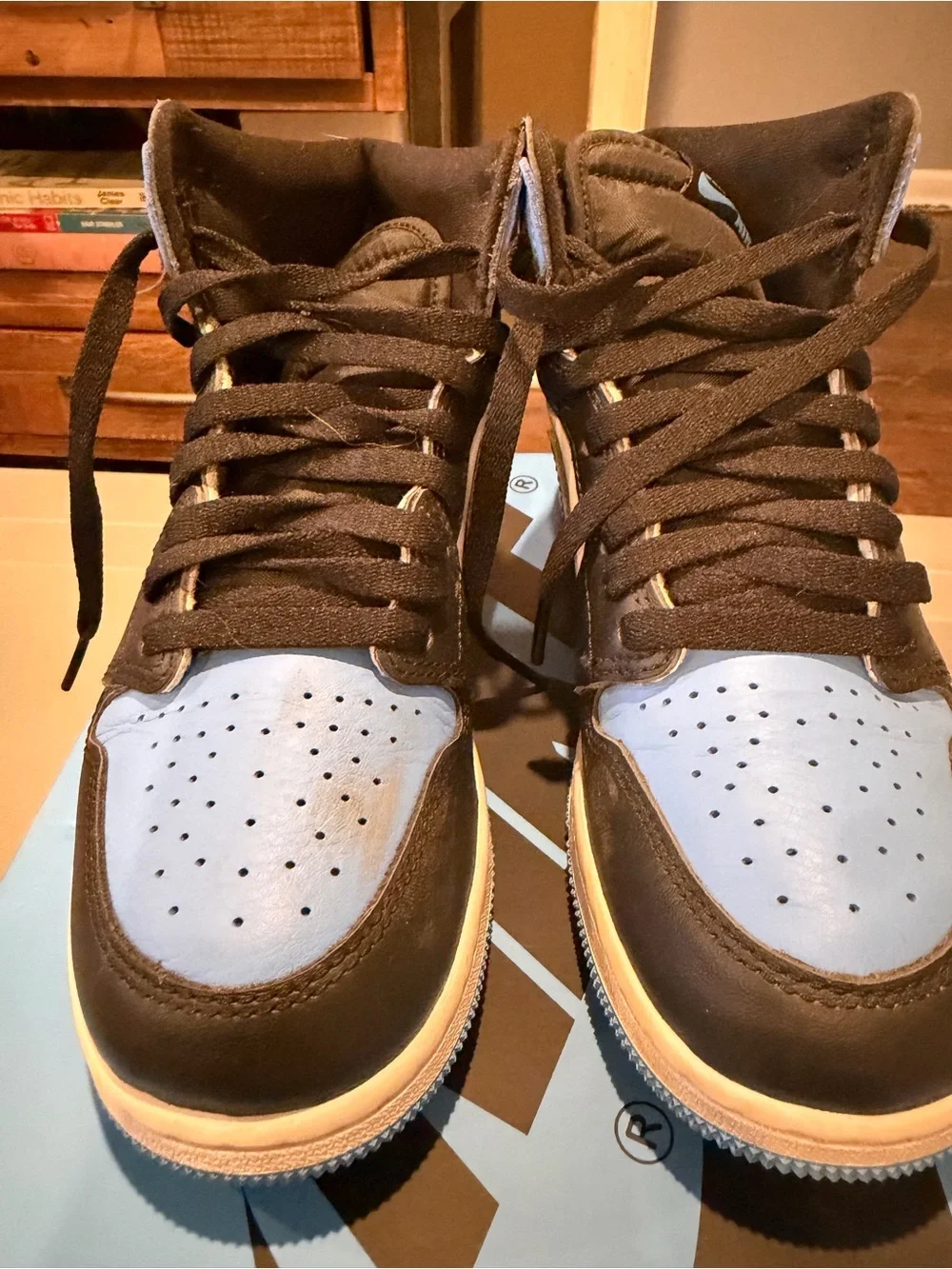 Nike Air Jordan 1 High - University Blue & Black